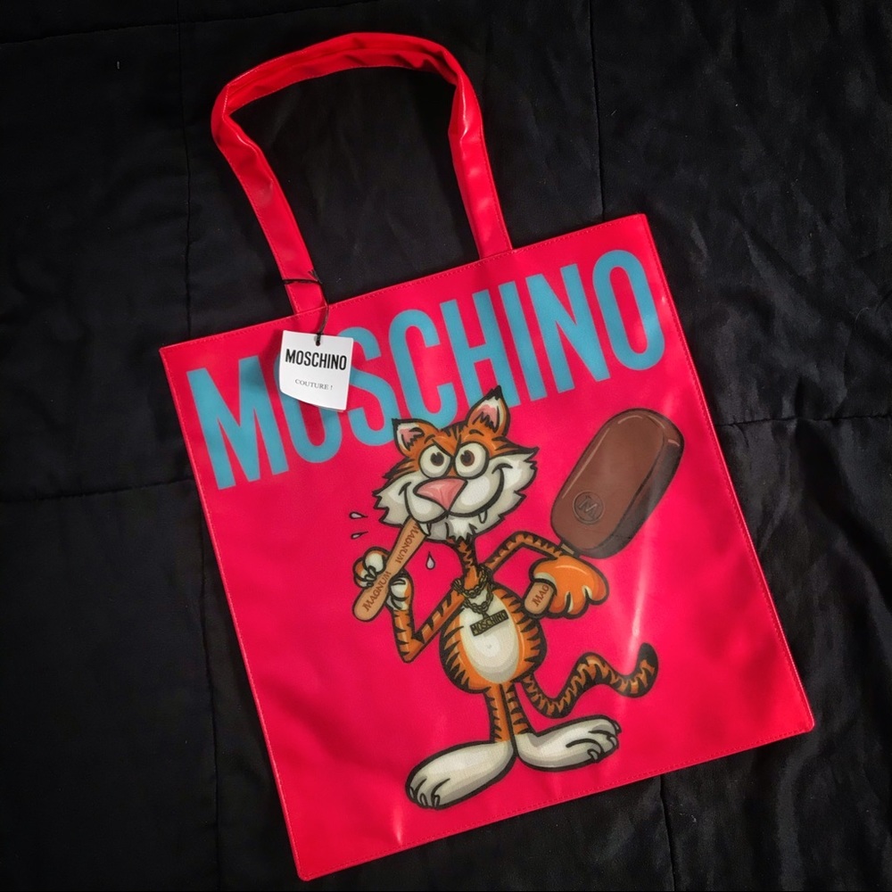 SOLD NWT Authentic Moschino x Magnum Hot Pink Tote